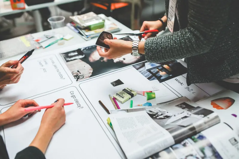 Fewer Resources, Sharper Results: The Unexpected Power of Building Under Pressure